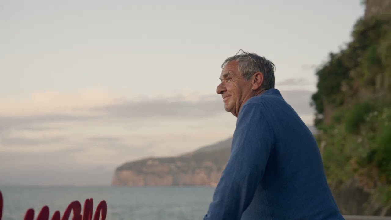 Here where the sea shines Trailer