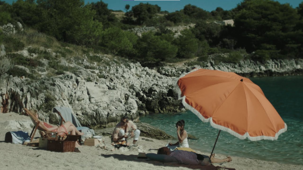 Infinity Pool Trailer